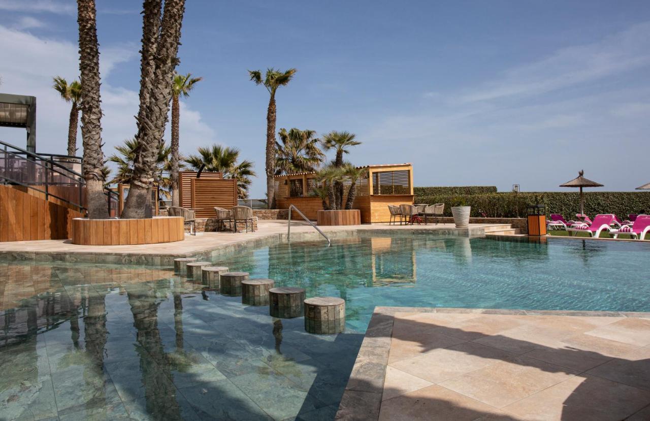 Grand Hotel Les Flamants Roses Thalasso & Spa Кане Экстерьер фото